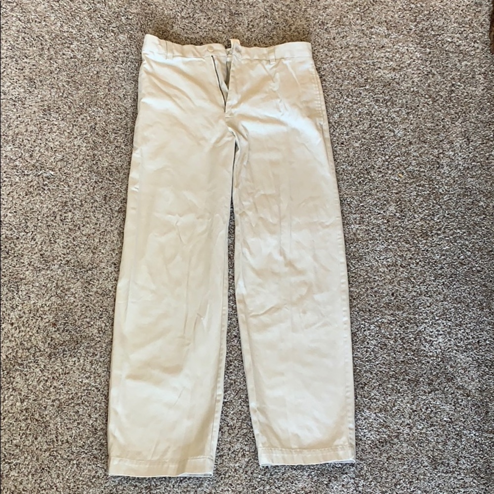 Light khaki pants